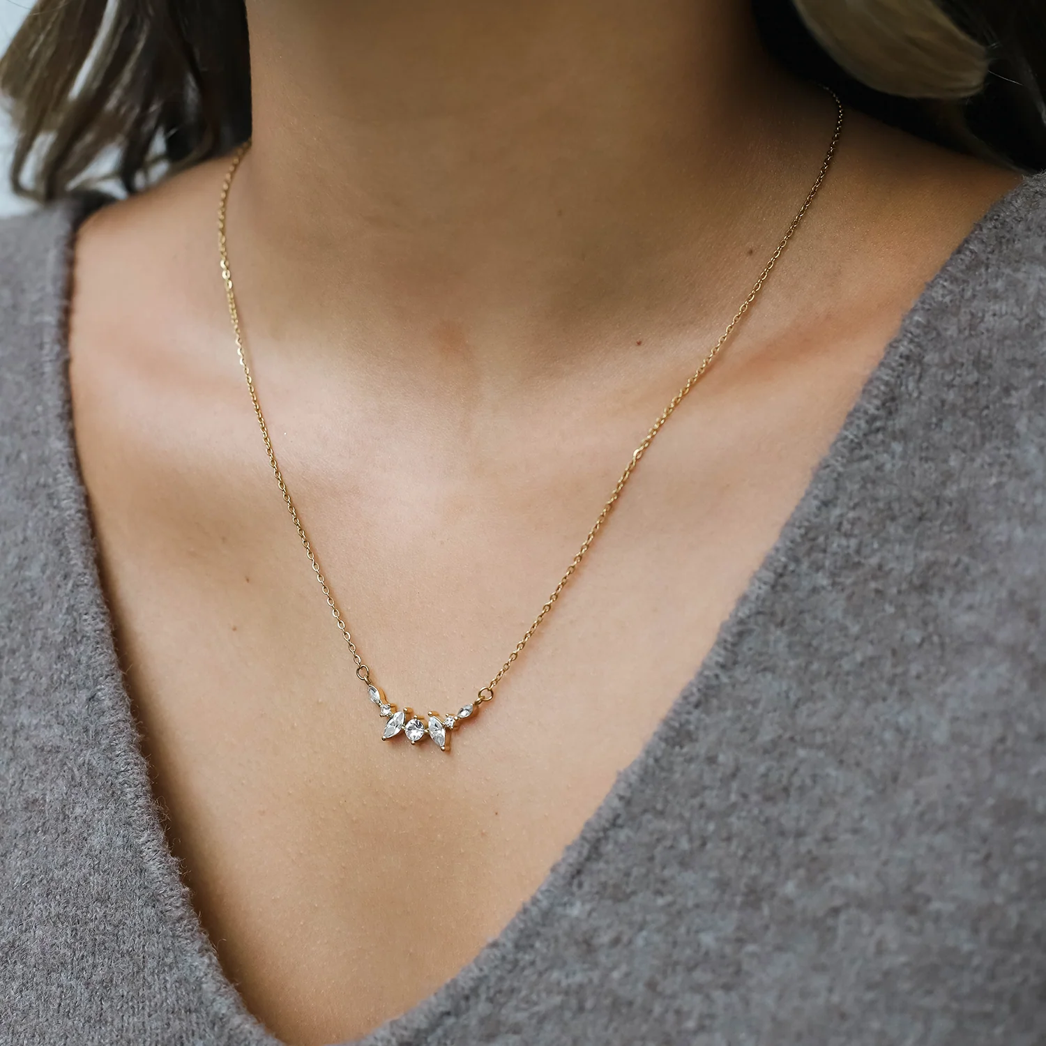 COSMIC. NECKLACE - Image 3