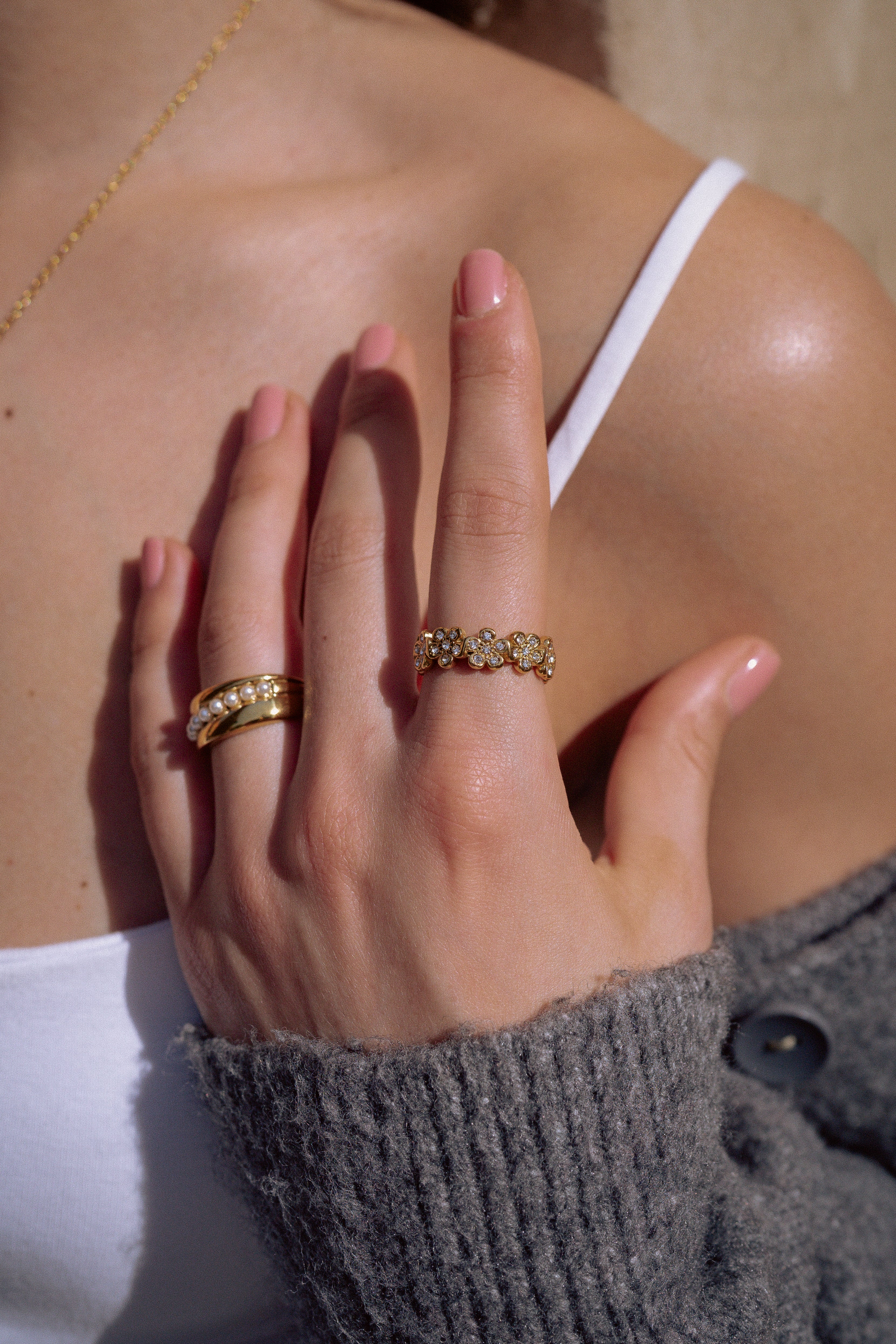 FLORAL. RING - Image 2