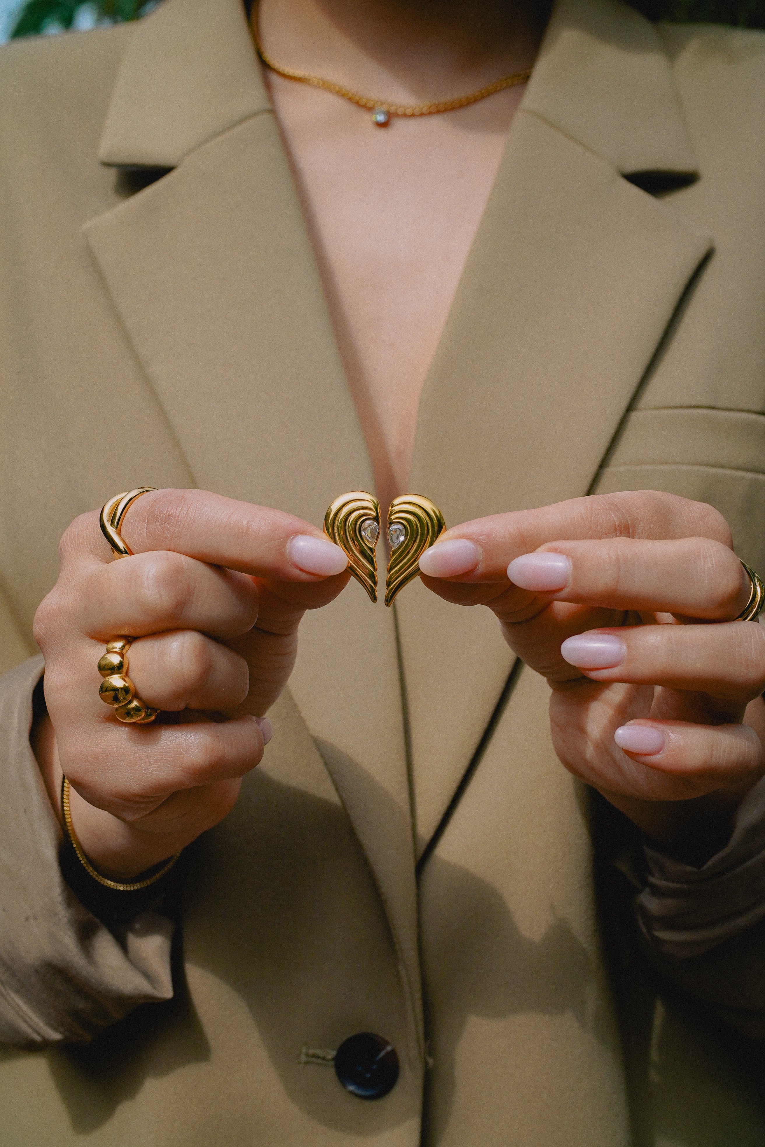 OTHER HALF. - Image 4