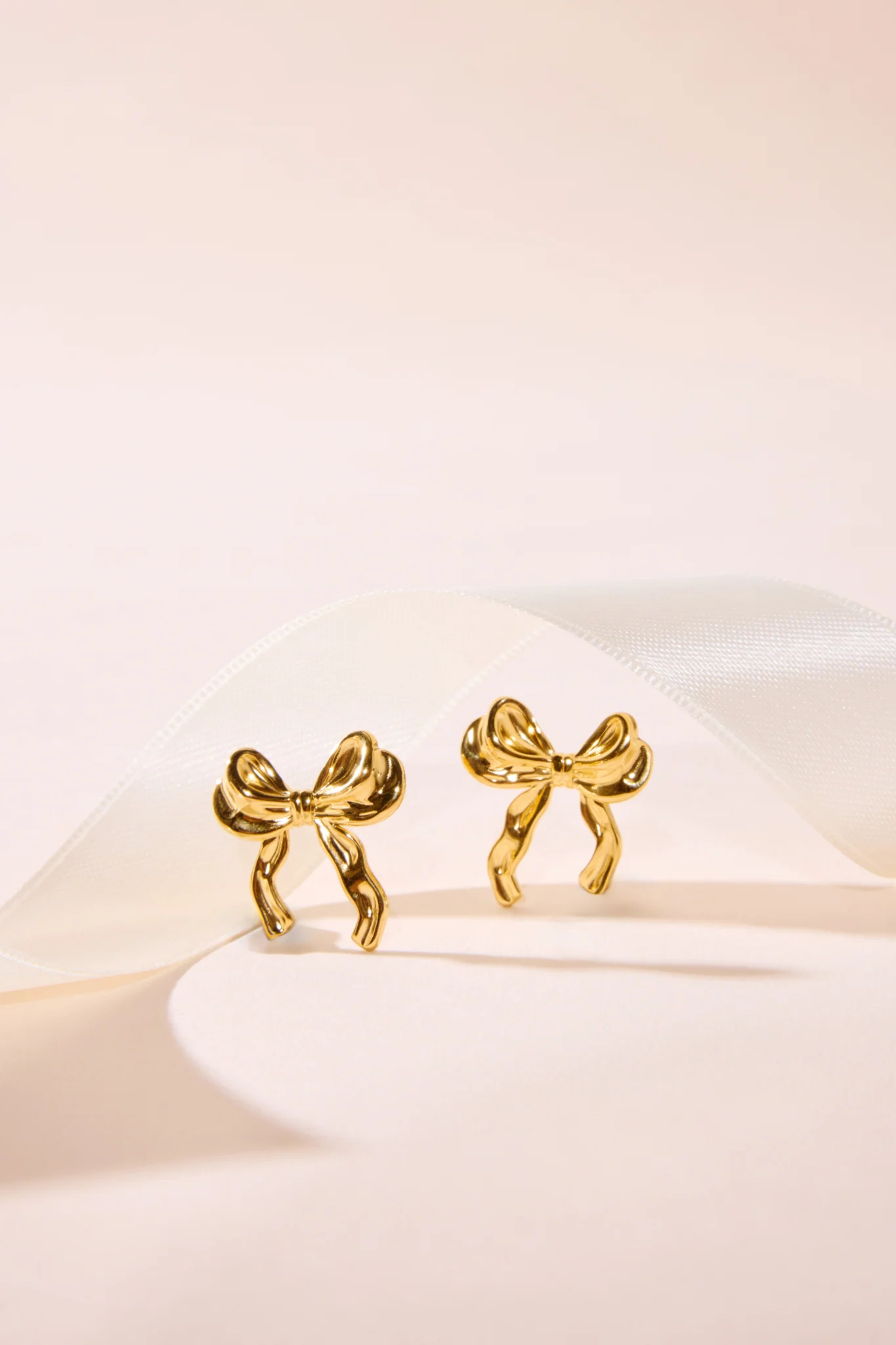 RIBBON. - Image 3