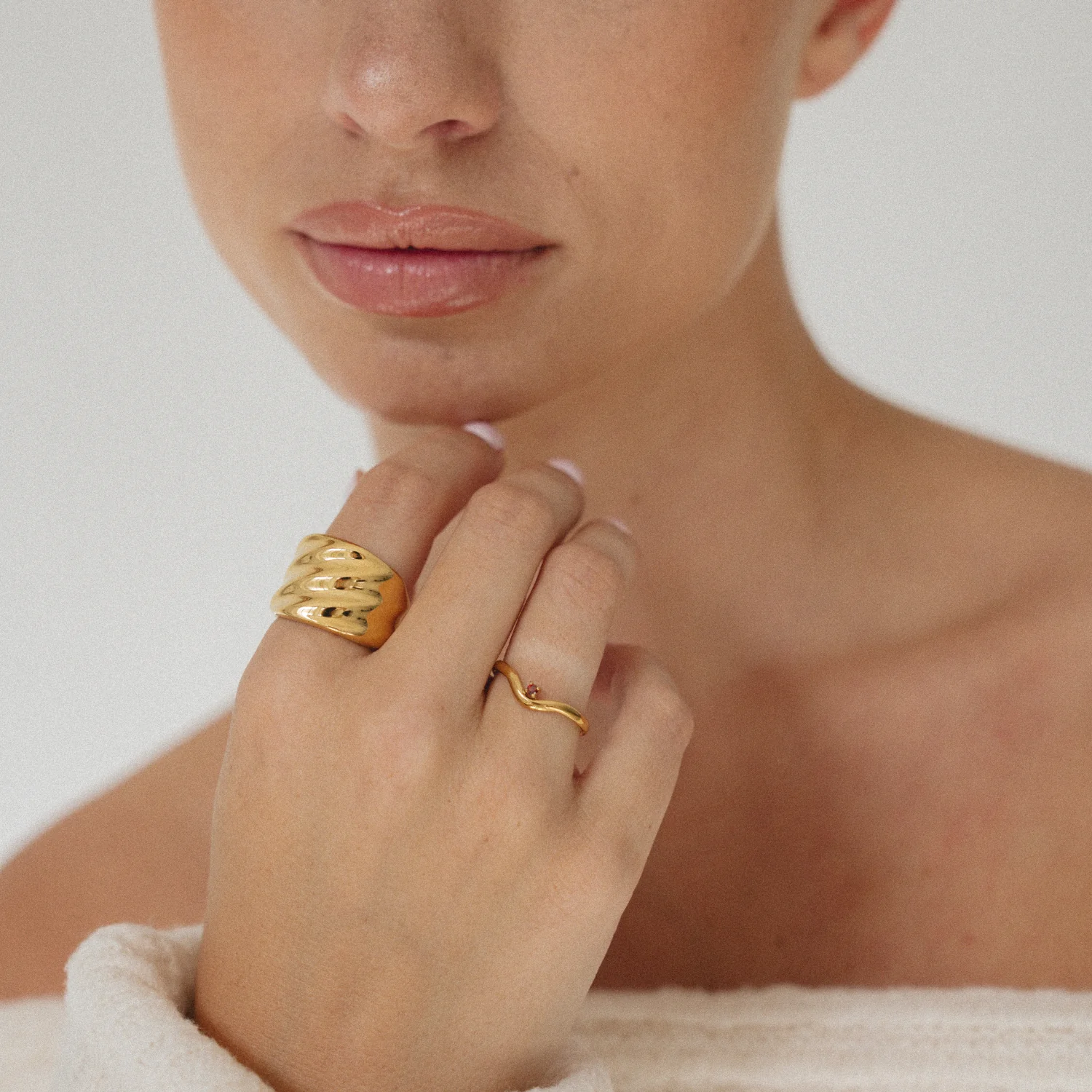 SKIM. - Image 6