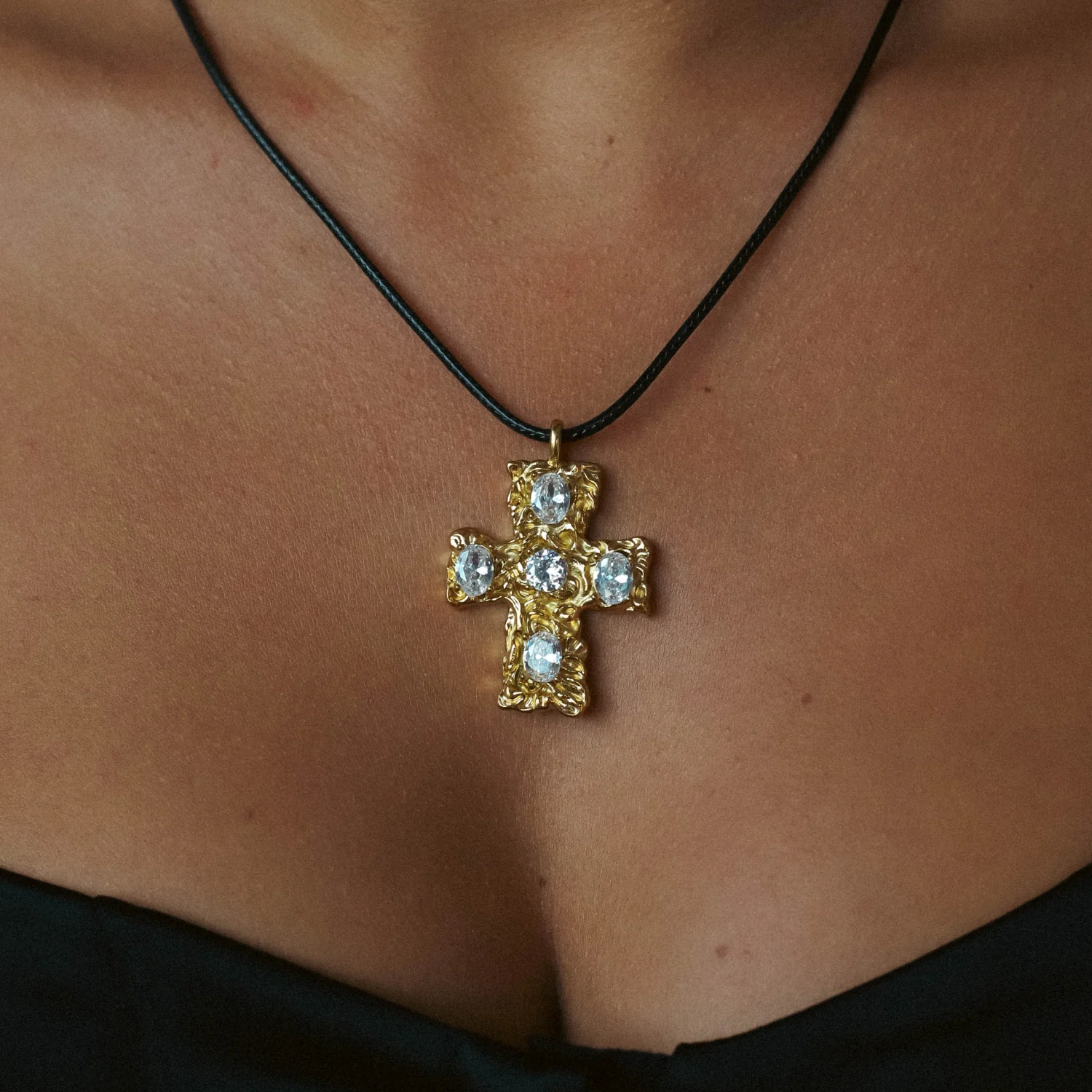 SPARKLING CROSS. - Image 2