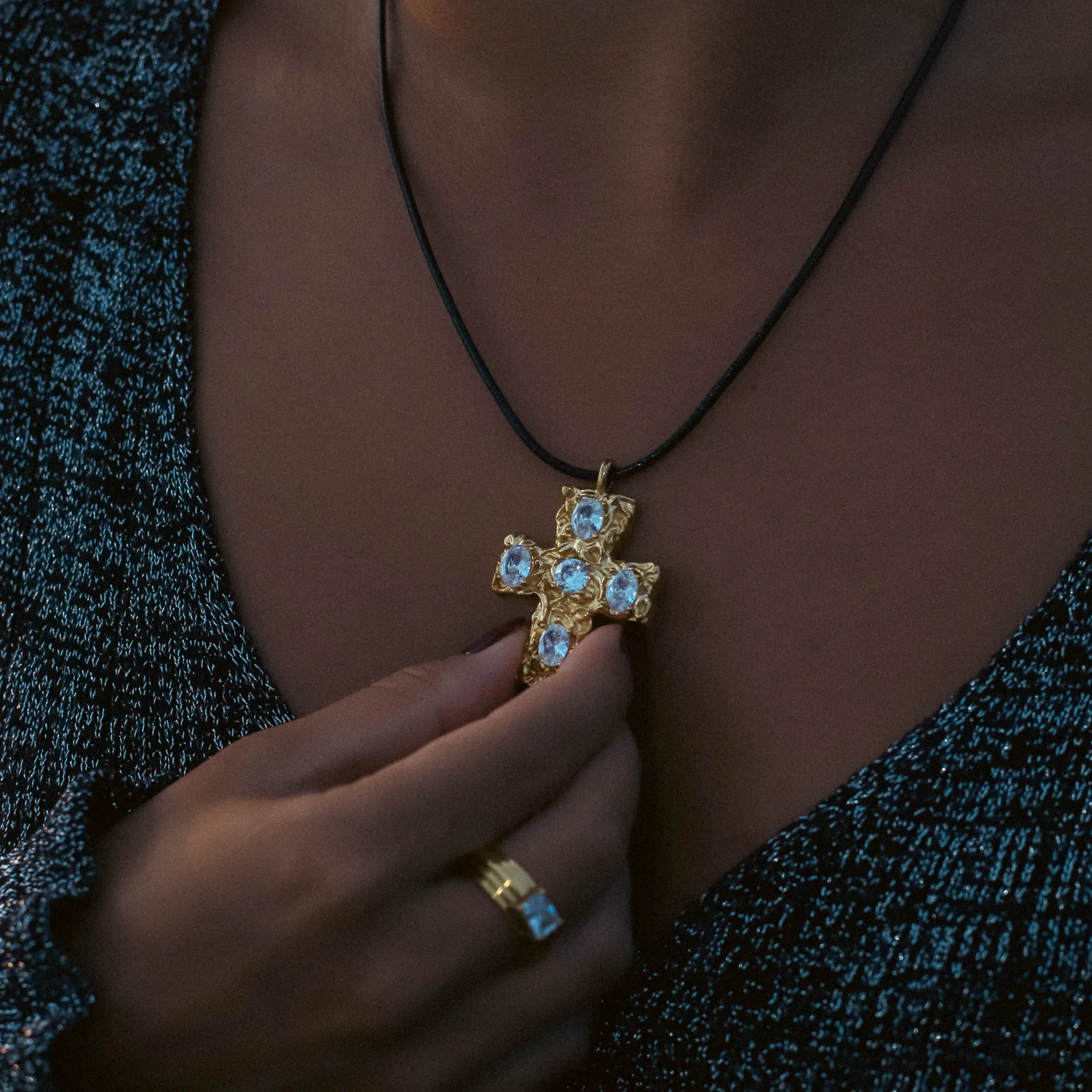 SPARKLING CROSS. - Image 6