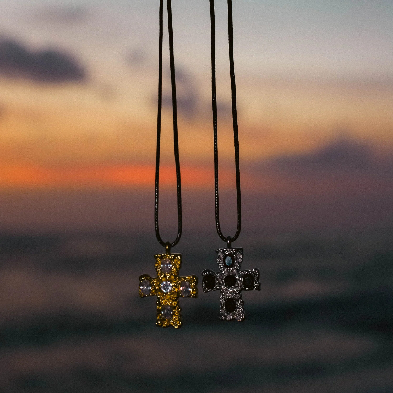 SPARKLING CROSS. - Image 7