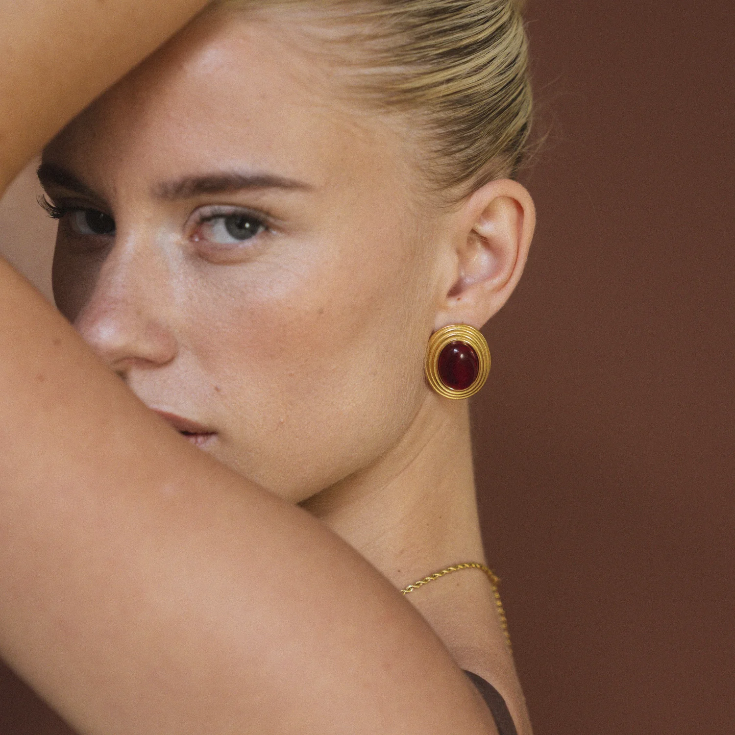 VELVET CHERRY. - Image 2