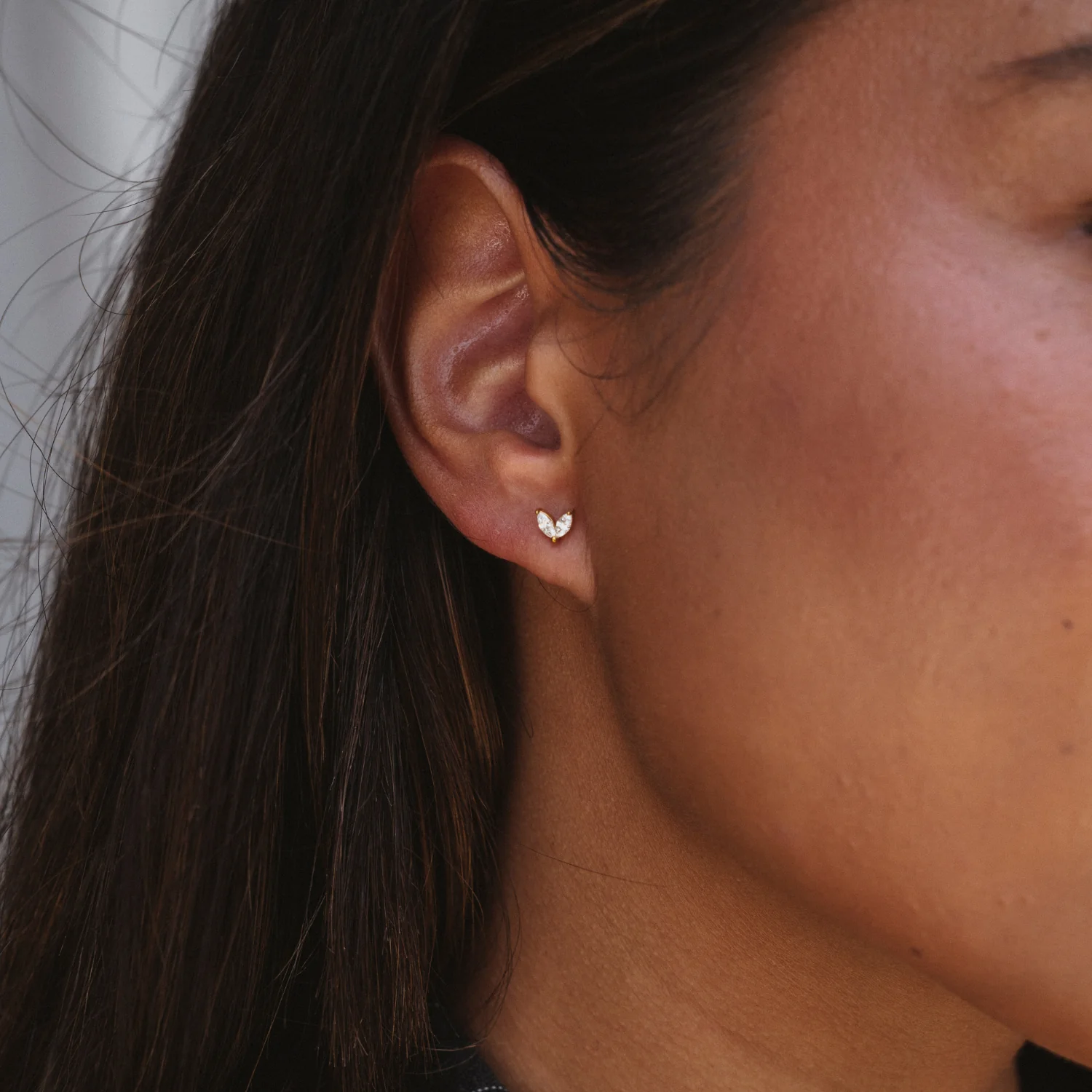VIVI. STUDS - Image 2