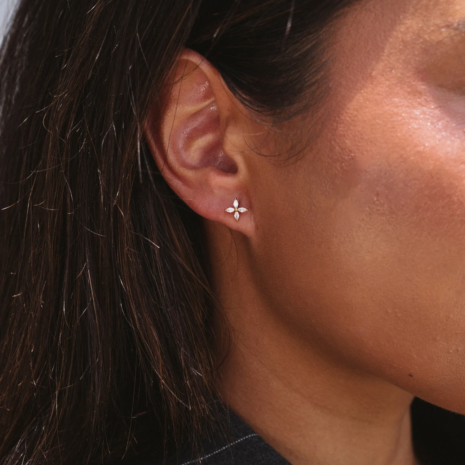 YUMI. STUDS - Image 2